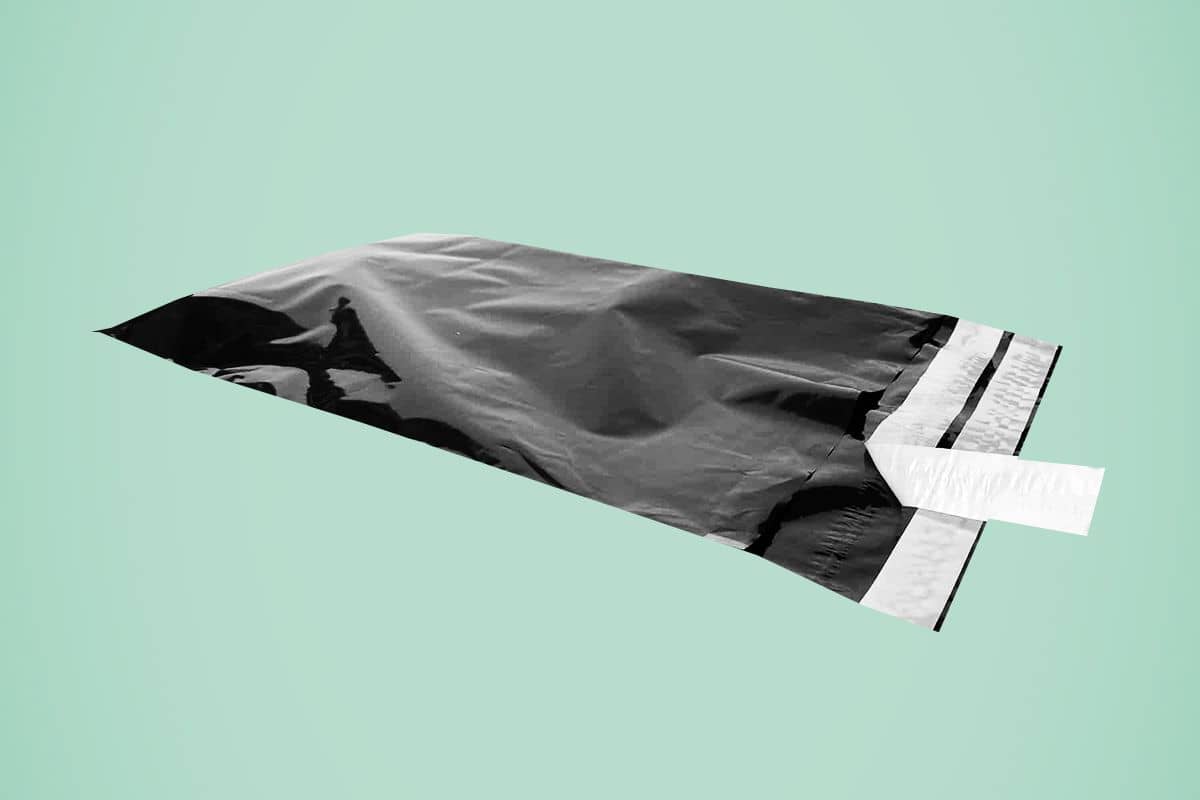 Verzendzakken kopen voor je webshop? Plastic & papier zakken